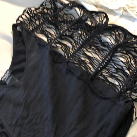 Top - Picture 3 of 3